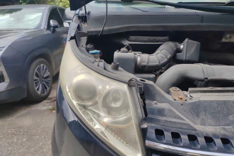 Used JAC Refine M5 2012 2.0T Gasoline Manual Business Edition