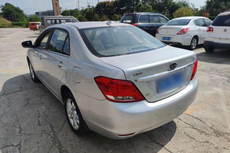 Used BYD Surui 2012 1.5L Manual Luxury Version
