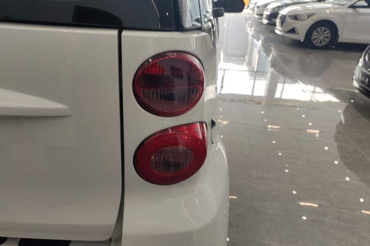 Used smart fortwo 2013 1.0T Hardtop Passion Edition
