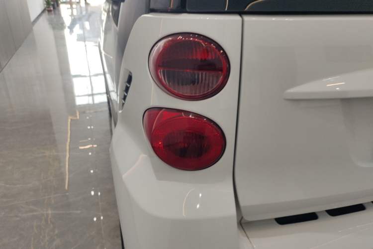 Used smart fortwo 2013 1.0T Hardtop Passion Edition
