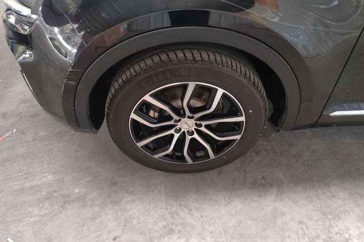 Used Zotye Domy X7 2017 1.8T Manual Luxury Model
