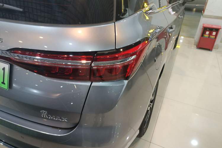 Used BYD Song MAX New Energy 2022 DM-i 105KM Flagship Model