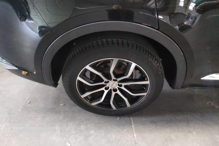 Used Zotye Domy X7 2017 1.8T Manual Luxury Model
