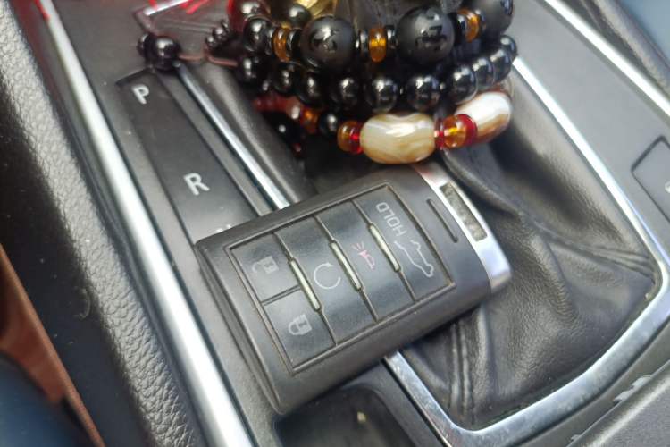 Used Cadillac SRX 2011 3.0L Flagship Edition