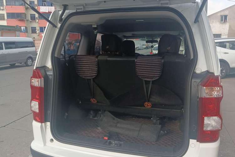 Used CHANGAN OSHAN X70A 2019 1.5L Manual Luxury Model China VI Standard