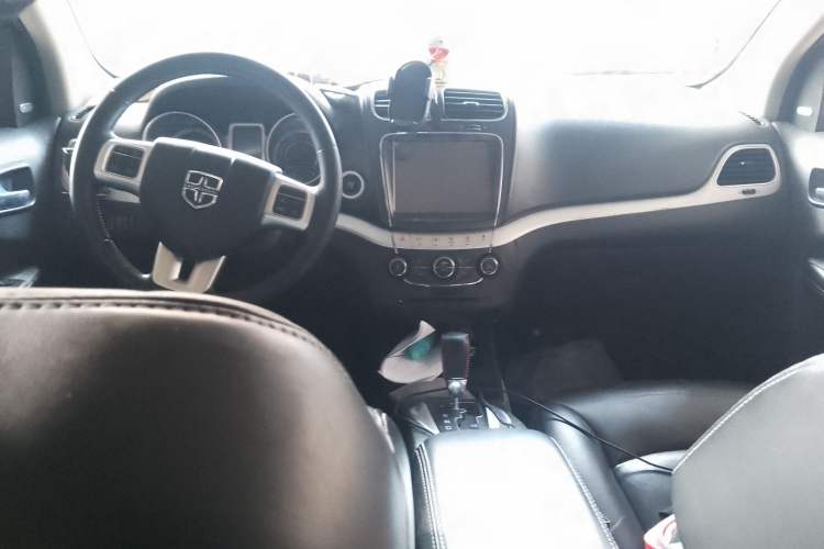 Used Dodge Journey 2015 2.0TD Four-Wheel Drive Luxury Edition
