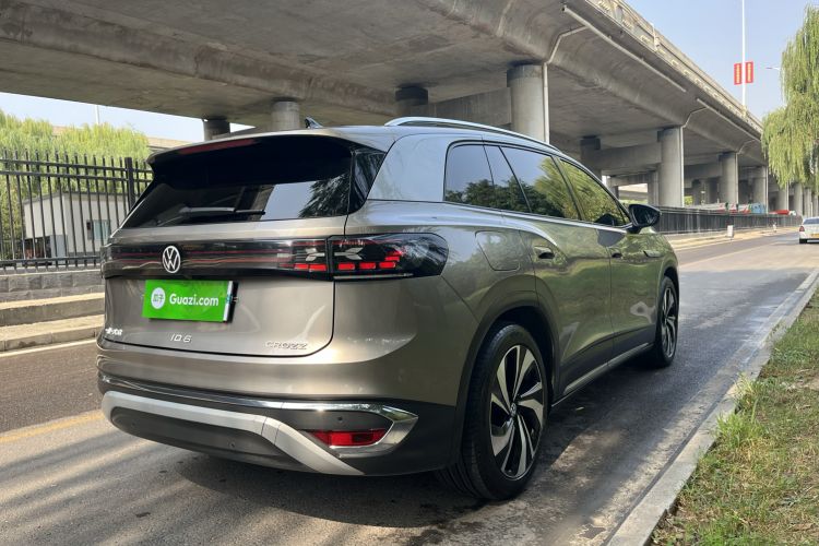 Used Volkswagen ID.6 CROZZ 2021 Long-Range PURE+ Edition Rear Right 45 Deg