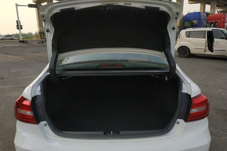 Used Great Wall C50 2016 1.5T Manual Fashion Edition