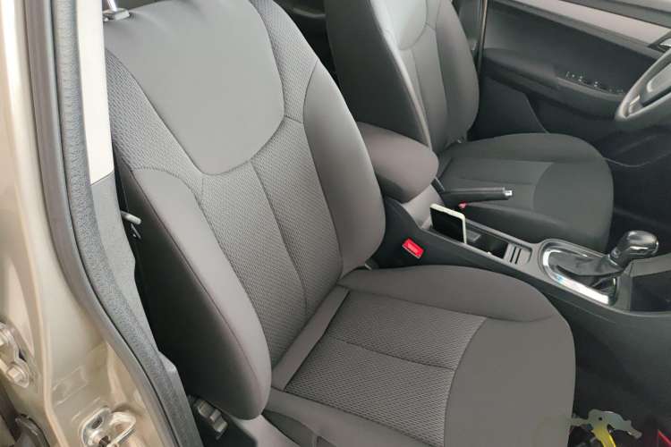 Used Roewe 360 2016 1.5L Automatic Smart Screen Version