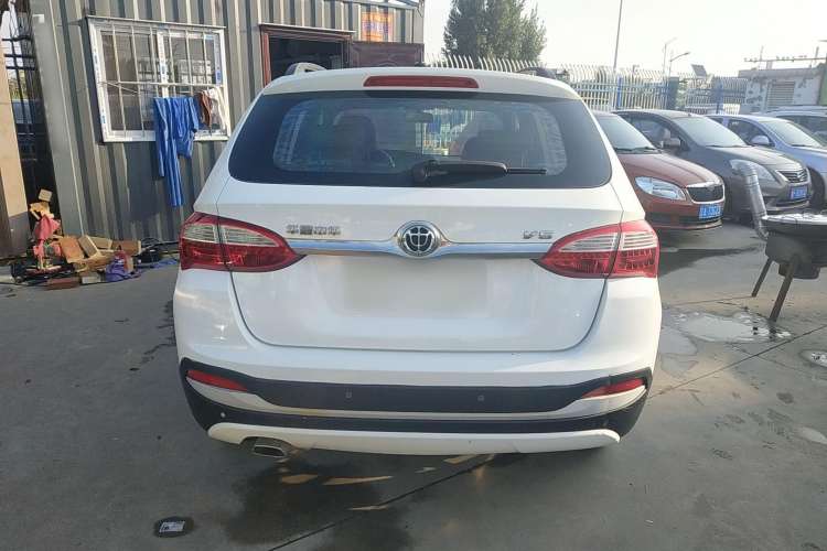 Used Brilliance V5 2014 1.6L Automatic Luxury Model
