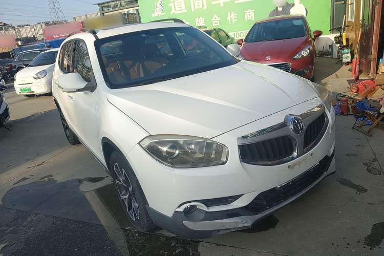 Used Brilliance V5 2014 1.6L Automatic Luxury Model