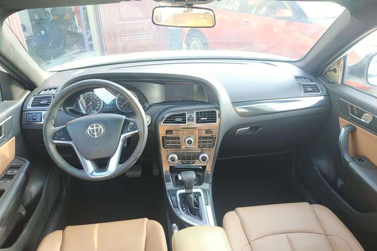 Used Brilliance V5 2014 1.6L Automatic Luxury Model