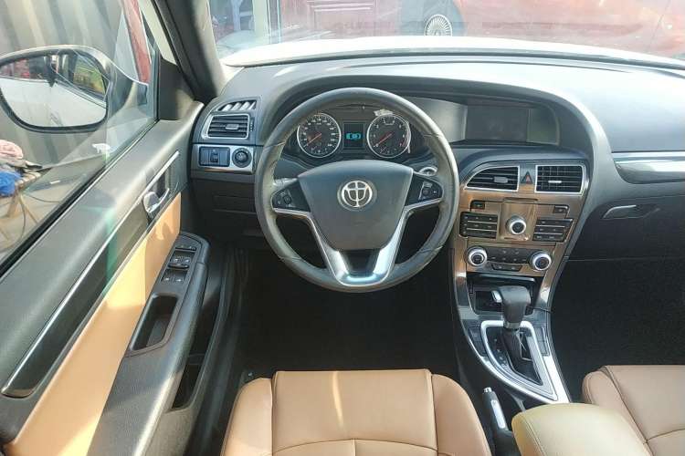 Used Brilliance V5 2014 1.6L Automatic Luxury Model