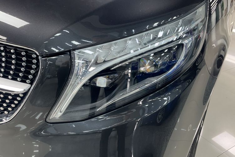 Used Mercedes-Benz V-Class 2021 V 260 L Long-wheelbase Luxury Edition