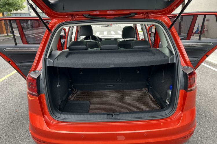 Used Volkswagen Golf Sportsvan 2016 280TSI Automatic Luxury Model