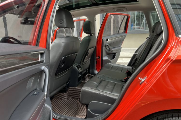 Used Volkswagen Golf Sportsvan 2016 280TSI Automatic Luxury Model