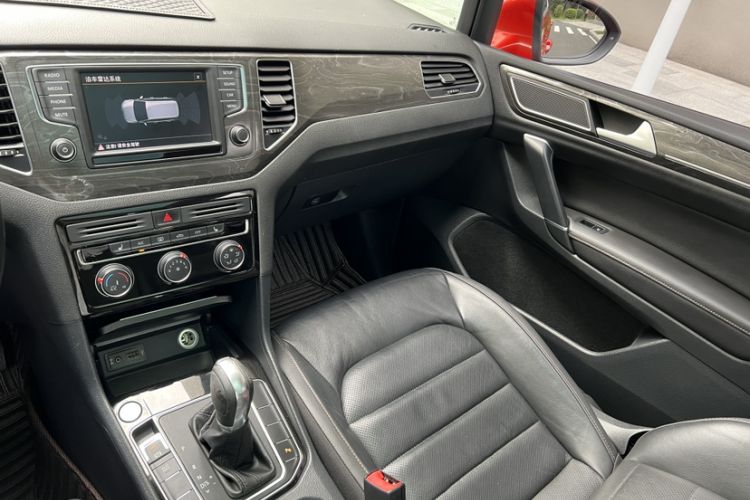 Used Volkswagen Golf Sportsvan 2016 280TSI Automatic Luxury Model