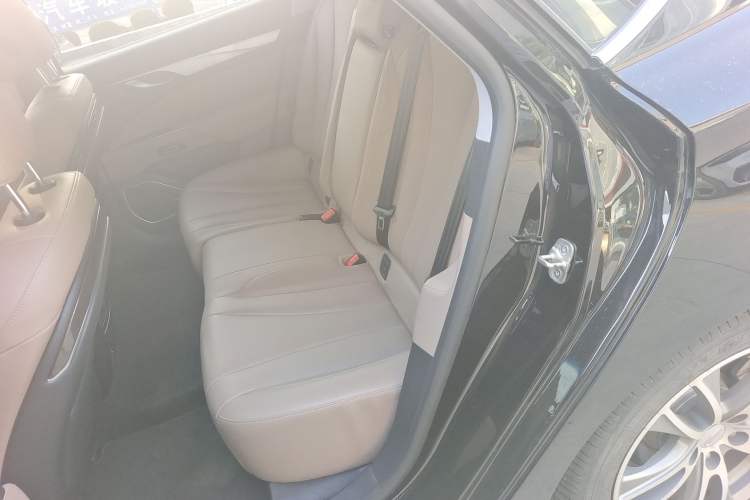 Used Geely Auto Emgrand GT 2020 1.5T MHEV Yaozun Edition