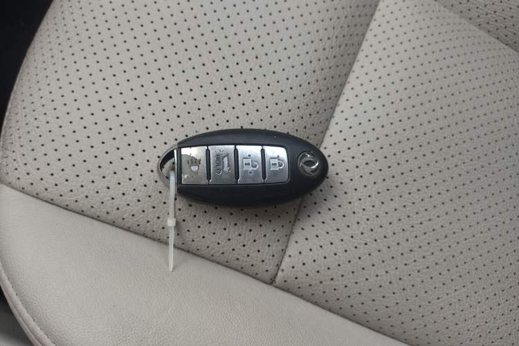 Used Dongfeng Aeolus A60 2016 1.4T Manual Luxury Model
