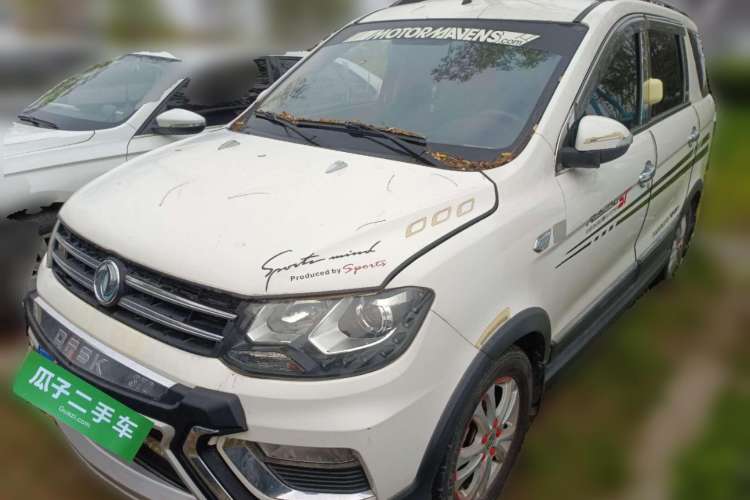 Used Dongfeng Fengon 370 2016 1.5L Manual Elite Home Edition 7-Seater