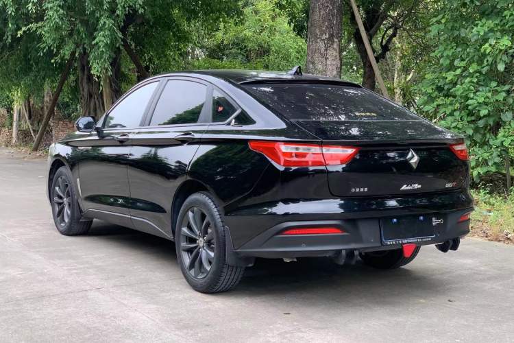 Used Baojun RC-6 2019 1.5T CVT Elite Version with 24-Hour Online Service