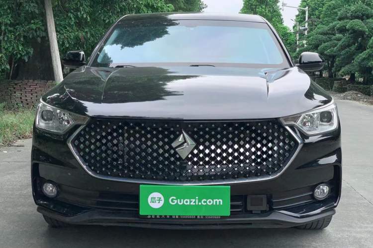 Used Baojun RC-6 2019 1.5T CVT Elite Version with 24-Hour Online Service