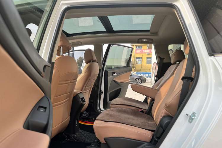 Used Buick GL6 2021 323T Mild Hybrid Connect Luxury Model
