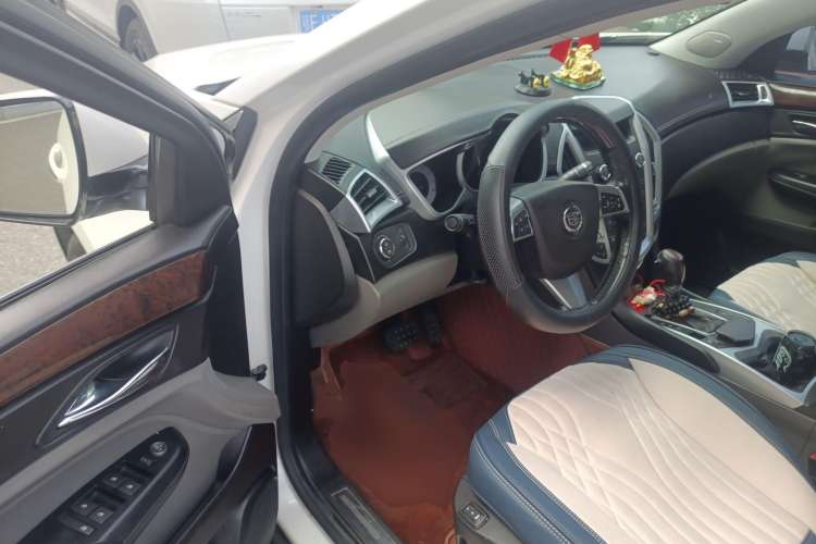 Used Cadillac SRX 2011 3.0L Flagship Edition