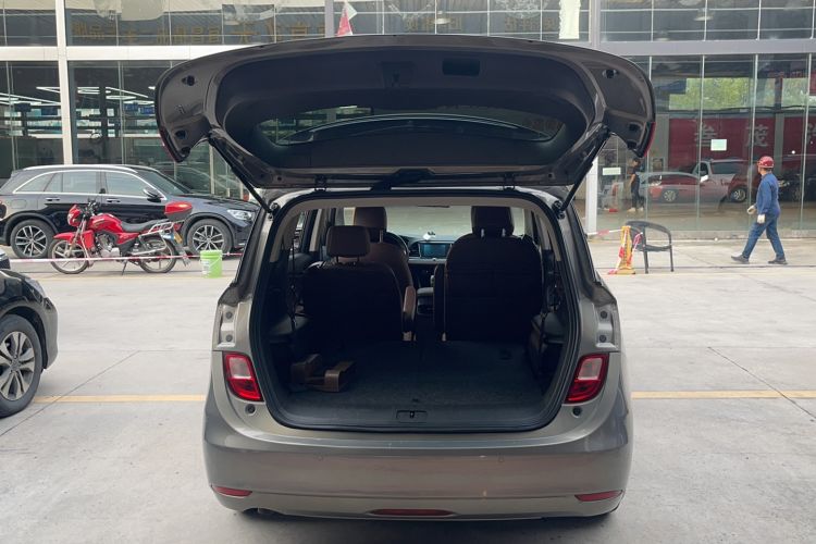 Used Buick GL6 2019 18T 6-Seater Connected Luxury Version China V Standard
