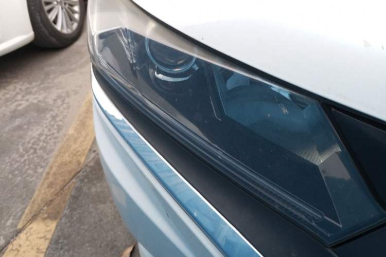 Used Honda Gienia 2017 1.5L CVT Classic Edition Right Front Headlight