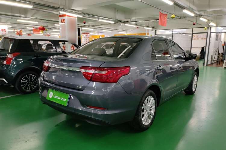 Used Geely Auto Vision 2019 Upgraded Model 1.5L Manual Luxury Version China VI Standard
