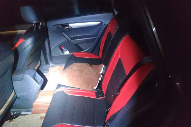 Used Volkswagen Gran Lavida 2013 1.6L Automatic Comfort Model Left Rear Seat