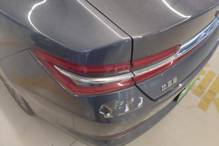 Used BYD Qin Pro 2020 Beyond Edition 1.5TI Automatic Flagship Version Left Rear Taillight