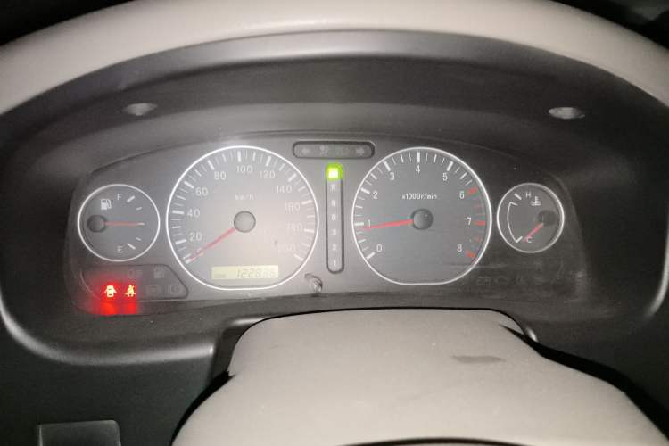 Used Dongfeng Oting 2007 2.4L Automatic Two-Wheel Drive Luxury Edition
