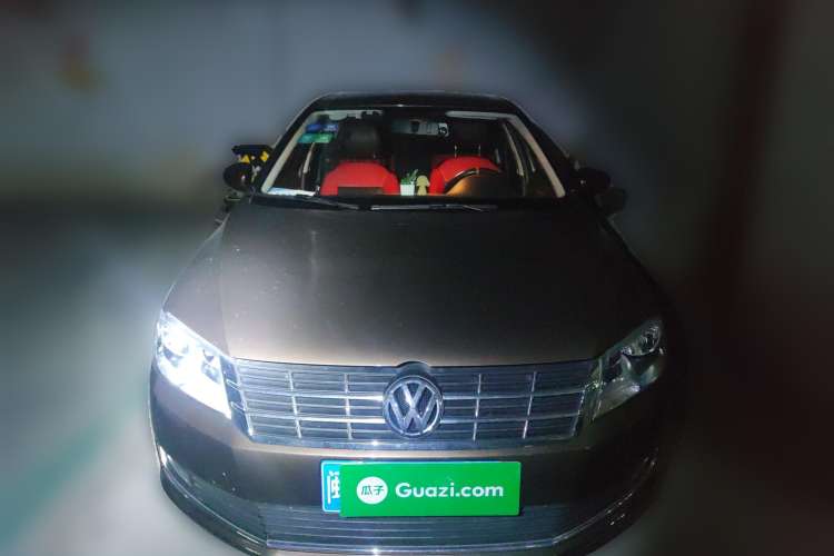 Used Volkswagen Gran Lavida 2013 1.6L Automatic Comfort Model Front