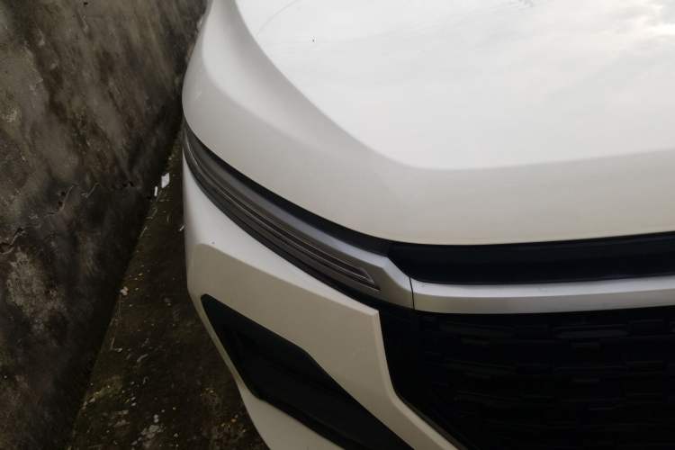 Used Baojun 530 2020 1.5T CVT Prestige Connected Version 7 Seats Right Front Headlight