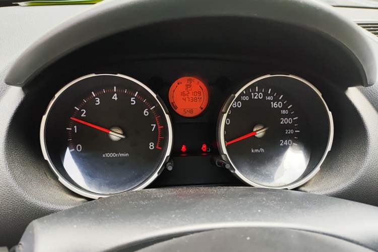 Used Nissan Qashqai 2010 20X LE CVT 2WD Instrument Cluster