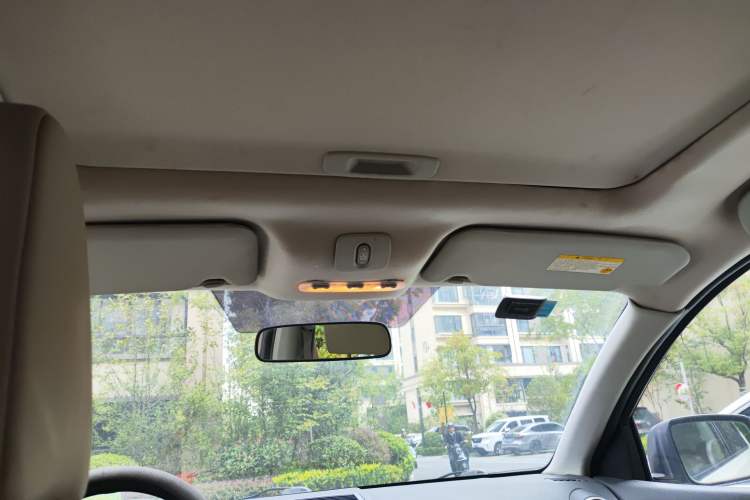 Used Nissan Qashqai 2010 20X LE CVT 2WD Headliner