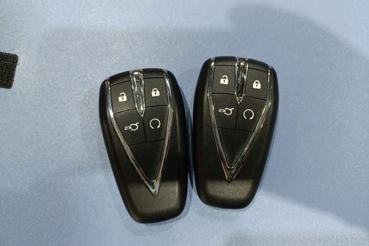 Used Changan CS85 COUPE 2023 1.5T DCT Luxury Version