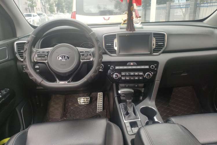Used Kia KX5 2017 1.6T Automatic Two-Wheel Drive 15th Anniversary Special Edition DLX
