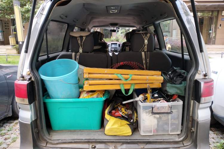 Used FORTHING Lingzhi 2012 M5 Q3 2.0L 7-Seater Long-Wheelbase Comfort Edition
