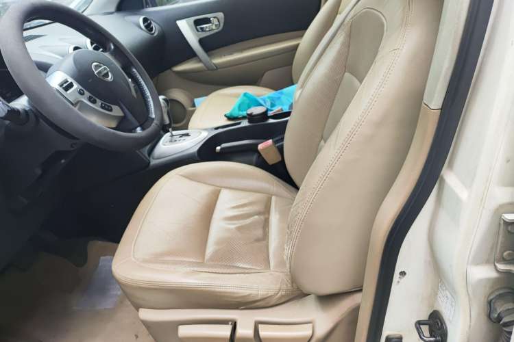 Used Nissan Qashqai 2010 20X LE CVT 2WD Left Front Seat