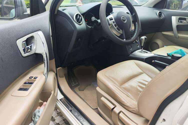 Used Nissan Qashqai 2010 20X LE CVT 2WD Driver Seat