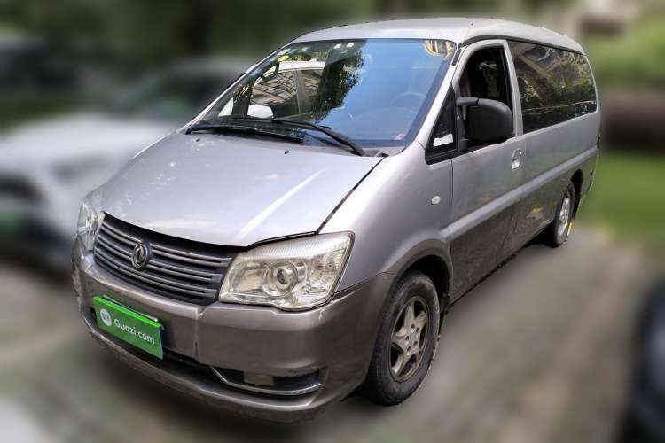 Used FORTHING Lingzhi 2012 M5 Q3 2.0L 7-Seater Long-Wheelbase Comfort Edition