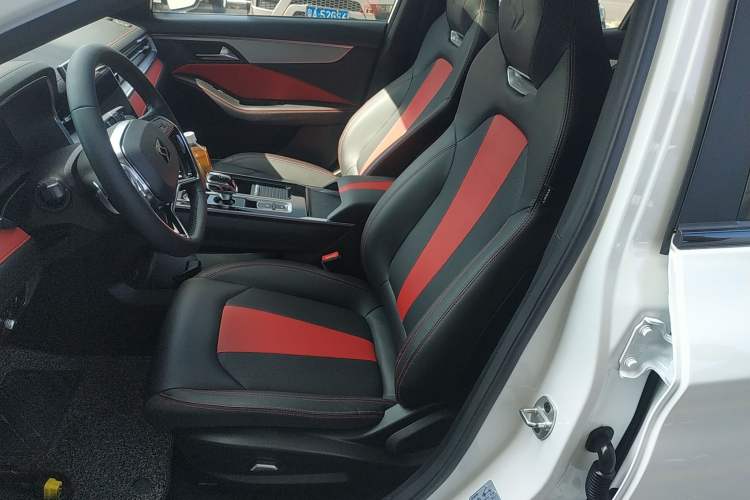 Used SOL Yao 2021 1.5 TGDI DCT Lightning RACE Edition
