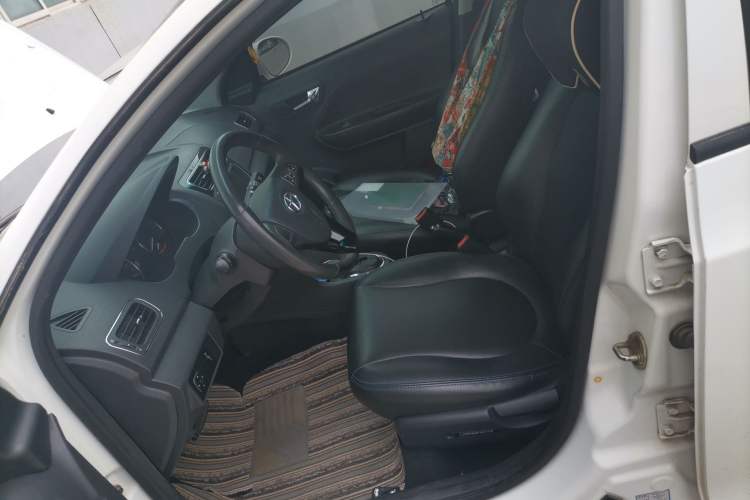 Used JAC iEV 2015 iEV4 Luxury Model