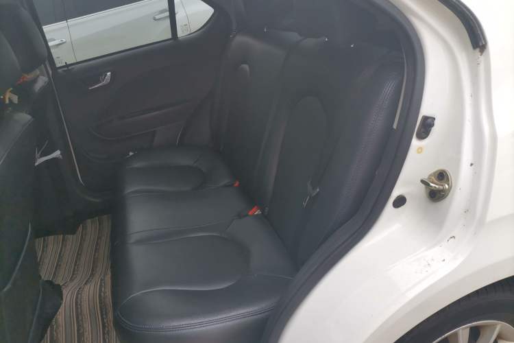 Used JAC iEV 2015 iEV4 Luxury Model