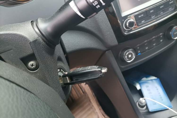 Used JAC iEV 2015 iEV4 Luxury Model