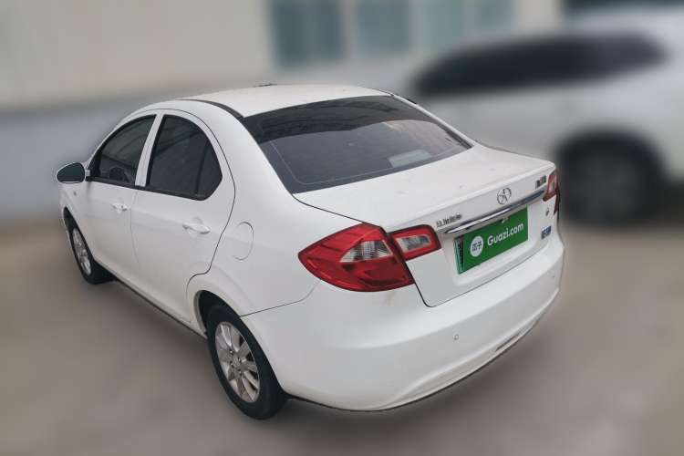 Used JAC iEV 2015 iEV4 Luxury Model