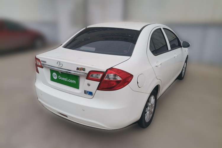 Used JAC iEV 2015 iEV4 Luxury Model